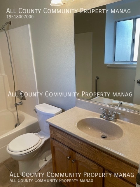 Building Photo - 39636 Knollridge Dr