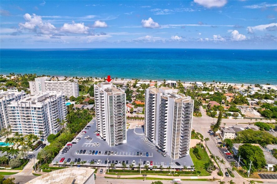 Primary Photo - 2715 N Ocean Blvd