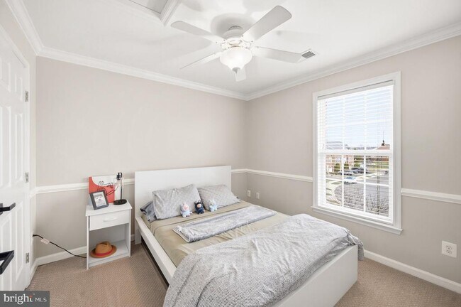 Building Photo - 15098 Danehurst Cir