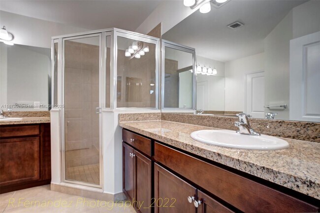 Building Photo - 4665 Windmill Ln