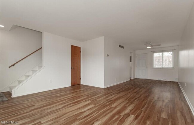 Building Photo - 1543 Severn Ln