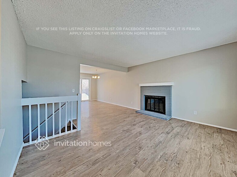 Building Photo - 9906 Garland Dr