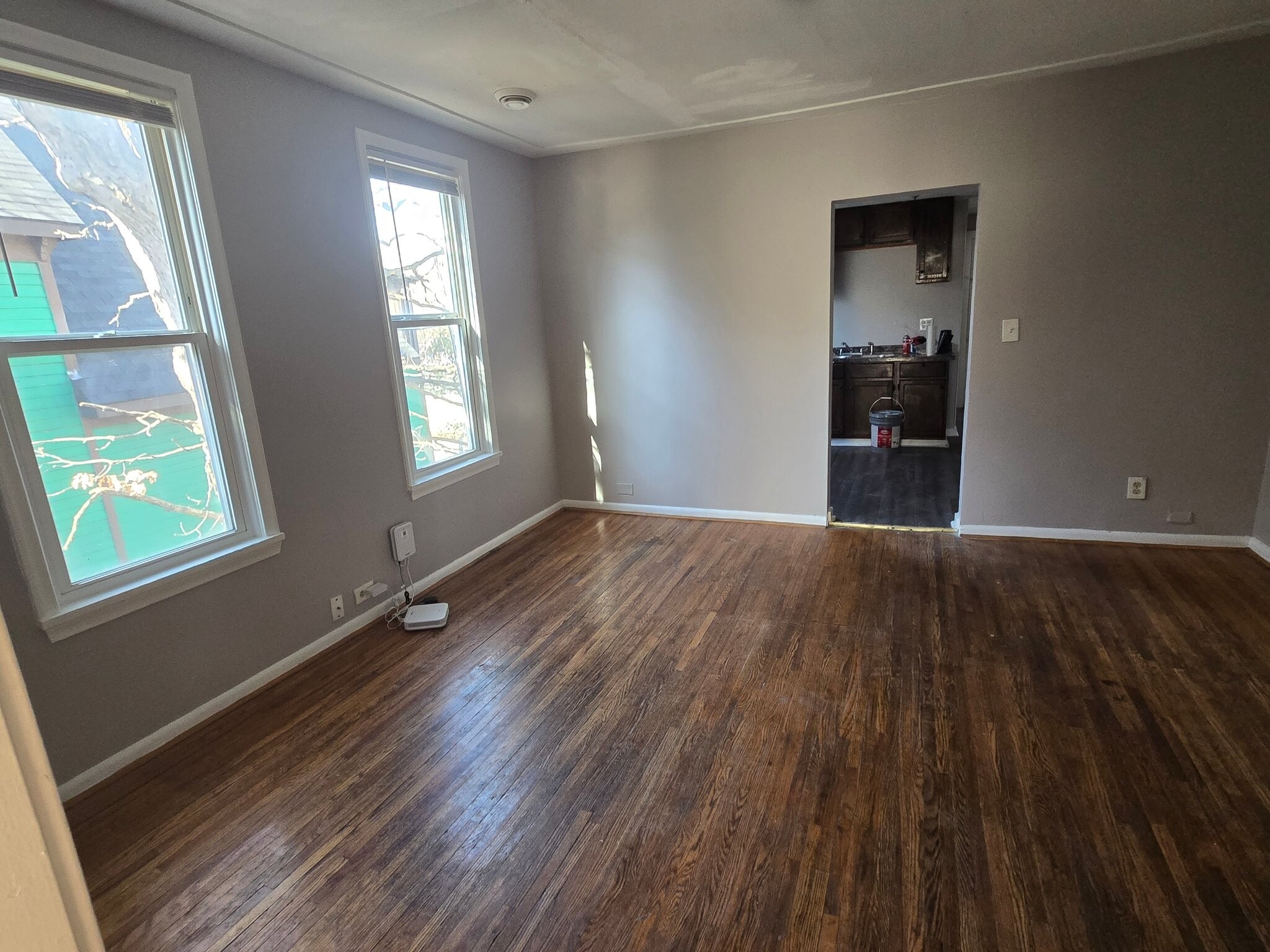 Building Photo - 3105 N Girard Ave