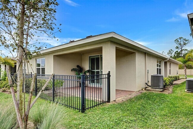 Building Photo - 20462 Plumwood Lp