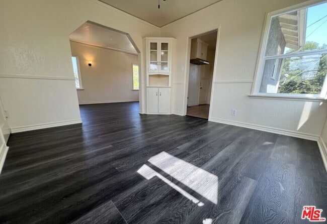 Building Photo - 5114 1/2 4th Ave