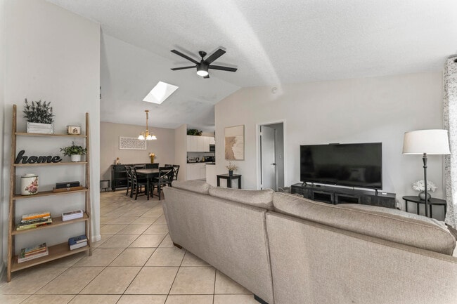 Building Photo - 8745 Sol Terrace