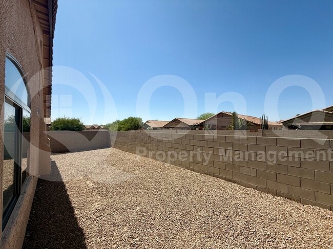 Building Photo - 6635 E Cooperstown Dr