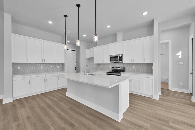 Building Photo - 28506 Tallow Rock Ln