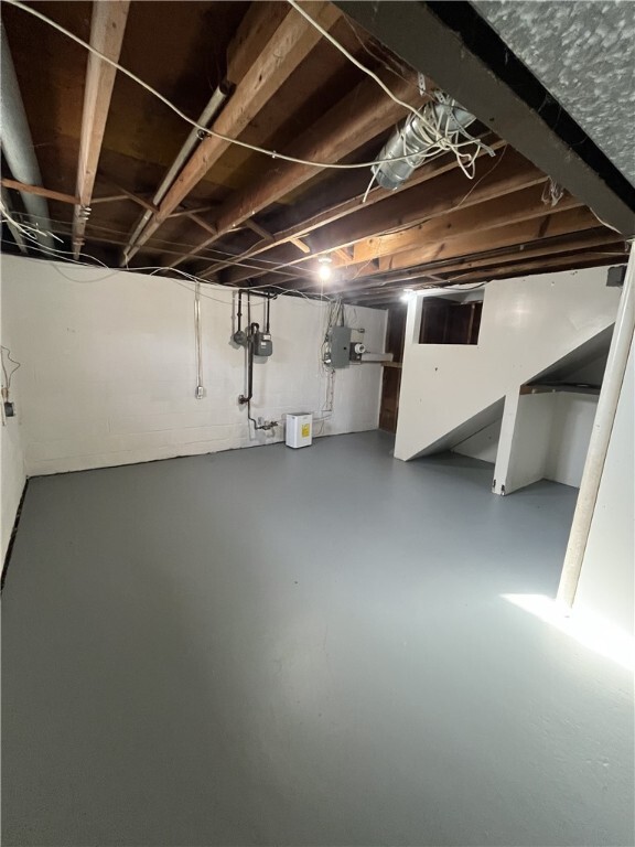Building Photo - 2825 Ridge Rd