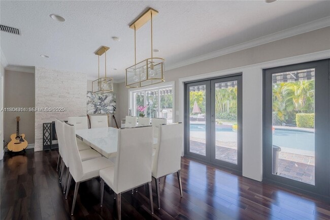 Building Photo - 8500 SW 70th St