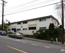Building Photo - Taylor Highland Apartments