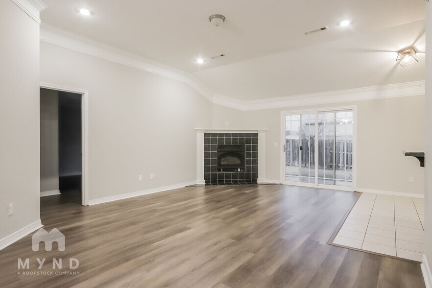 Building Photo - 278 Pine Meadow Dr