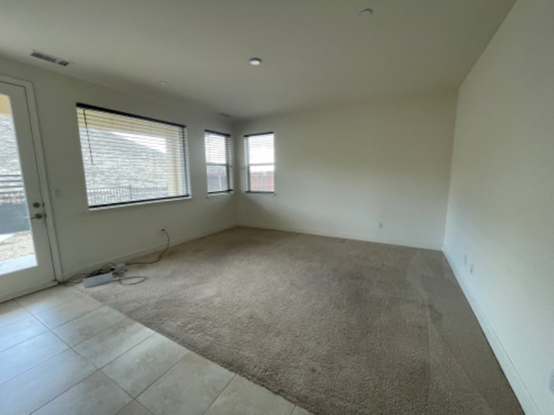 Building Photo - 3238 Vincinato Dr