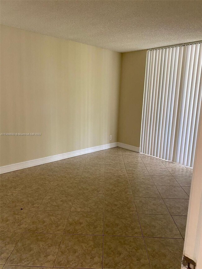 Building Photo - 1226 S Military Trail