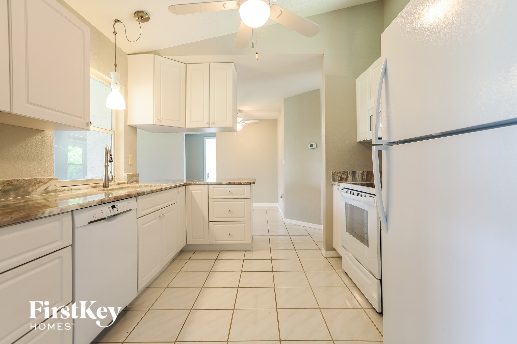 Building Photo - 1138 Presque Isle Dr