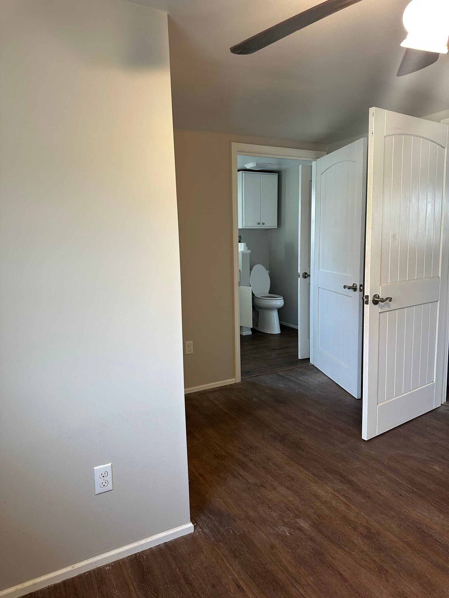 Building Photo - 617 Cassville Rd SE