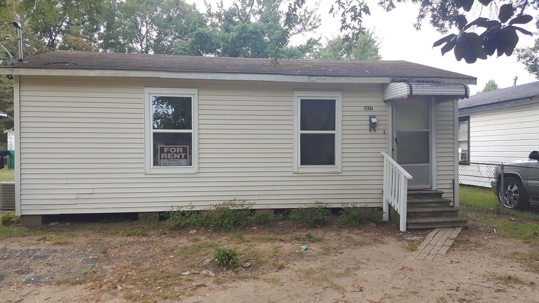 Building Photo - 3837 Morrow St