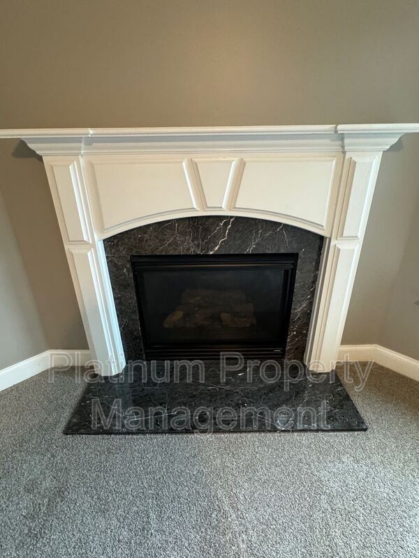 Building Photo - 917 Wallace Falls Dr