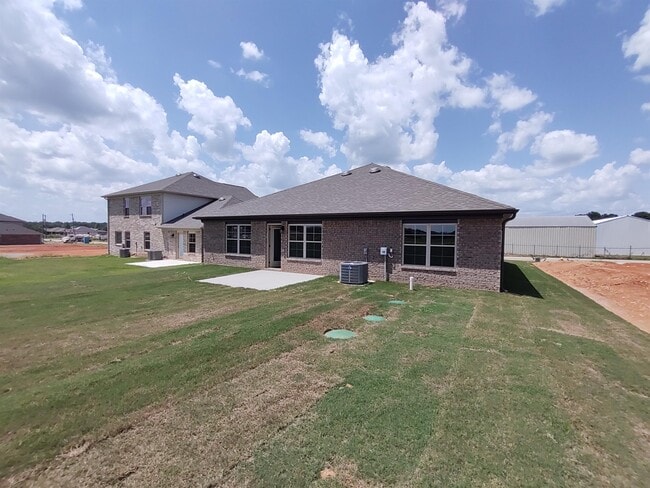 Building Photo - 110 Toney School Rd