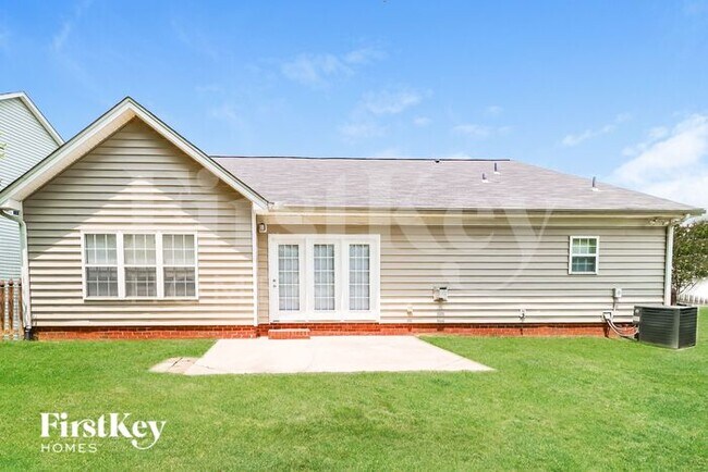 Building Photo - 103 Tilton Dr