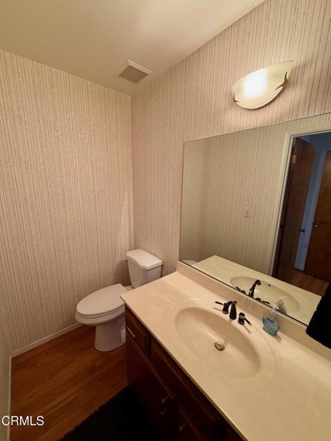 Building Photo - 609 N Monterey St