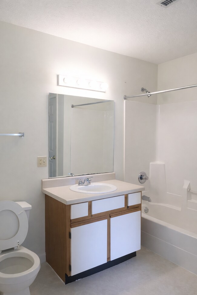 Interior Photo - Barrington West