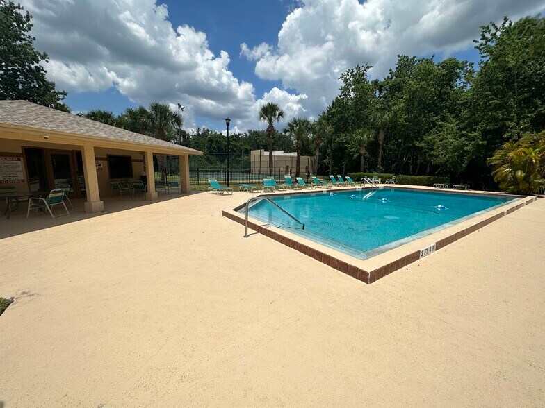 Building Photo - 4800 S Semoran Blvd