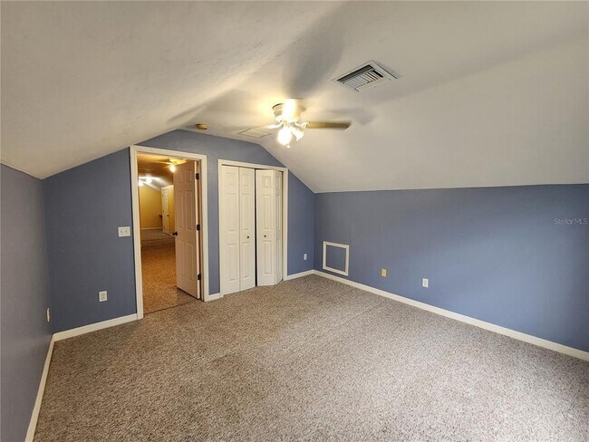 Building Photo - 9206 NW 23rd Ln