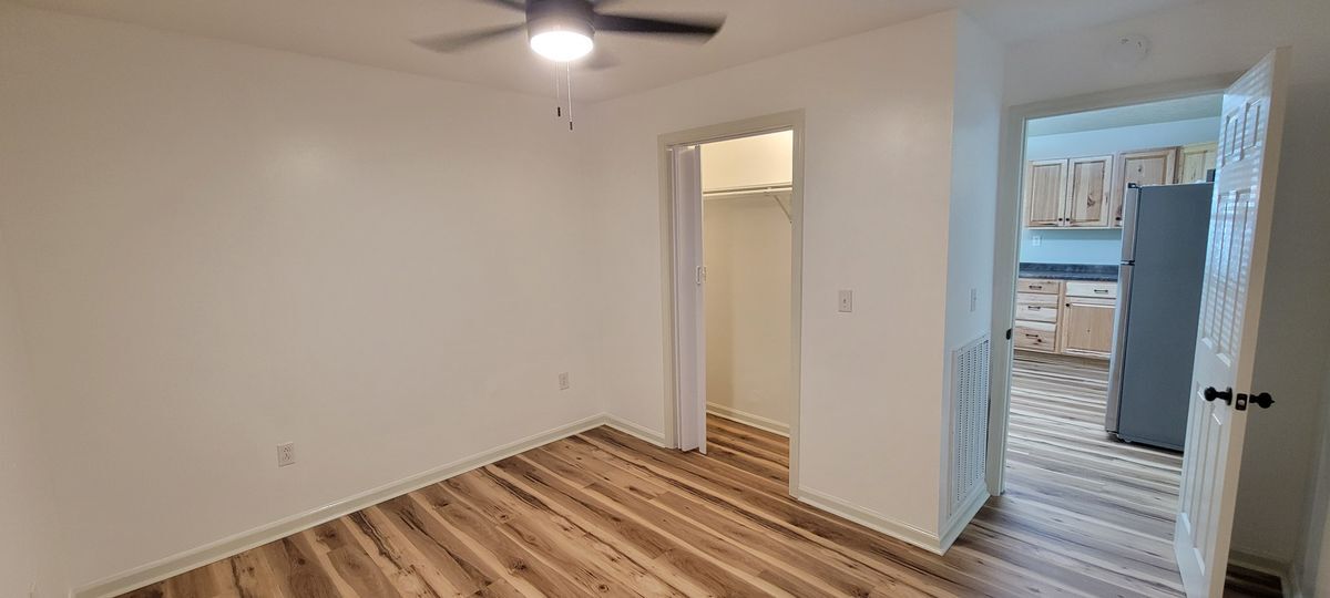 Building Photo - 335 Co Rd 262