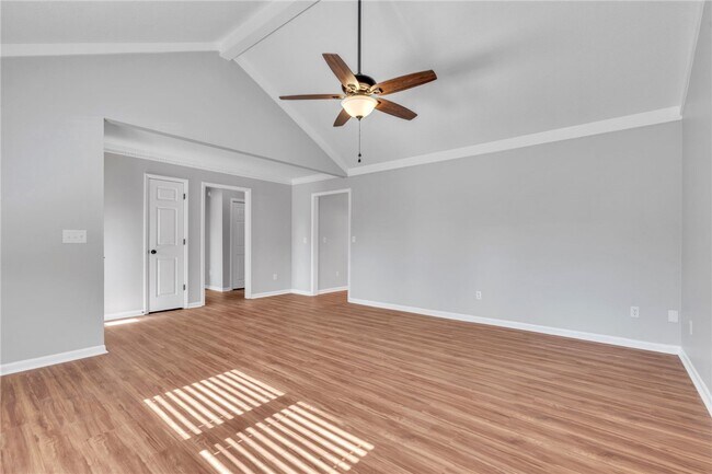 Building Photo - 100 Sunningdale Ct