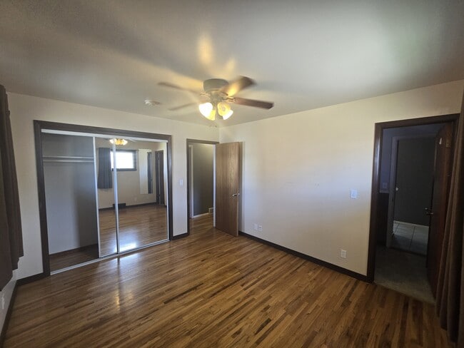 Building Photo - 124 W Water St