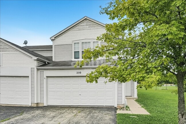 Building Photo - 250 Wedgewood Cir