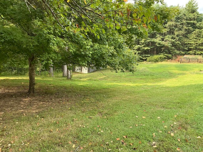 Building Photo - 735 Wiley Brown Rd