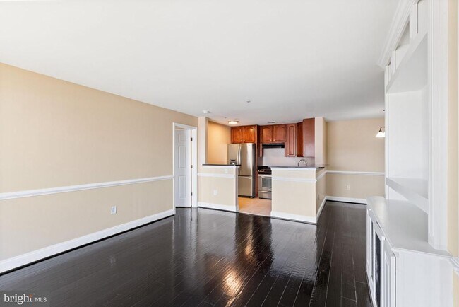 Building Photo - 1031 Gardenview Loop