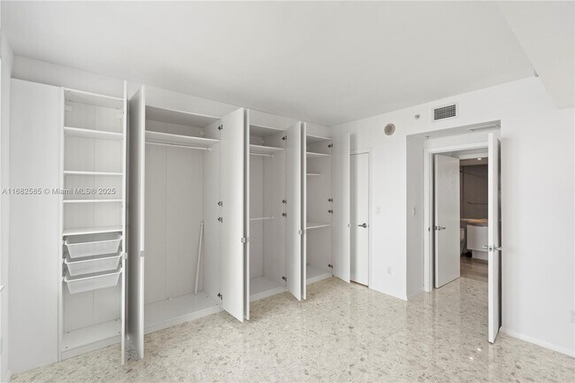 Building Photo - 325 S Biscayne Blvd