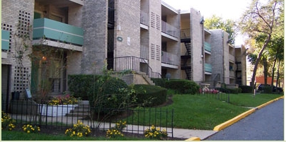 Building Photo - Pinebrook Apartments
