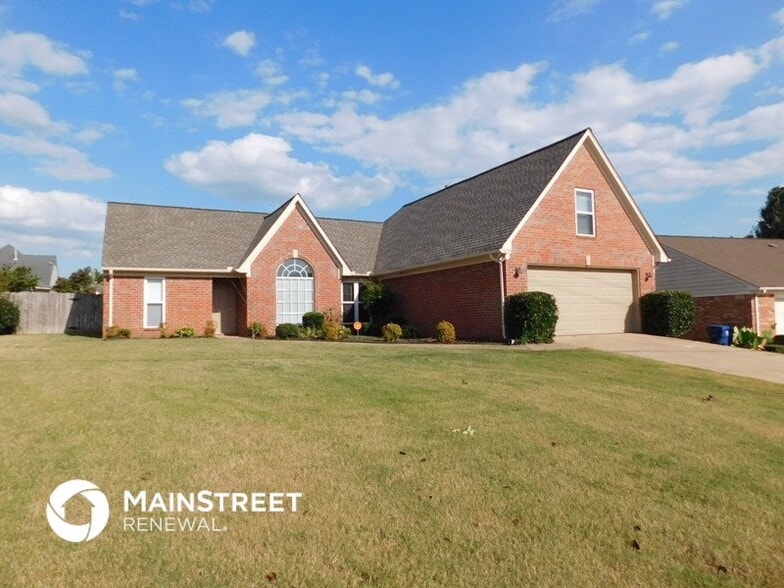 Building Photo - 6198 Braybourne Main