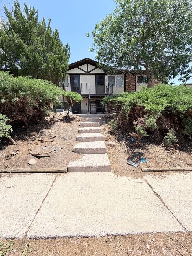 Building Photo - 1809 Eagle View Dr