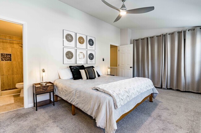 Building Photo - 1708 Ithaca Ln