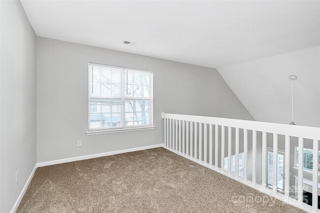 Building Photo - 11350 Yellow Spaniel Ct