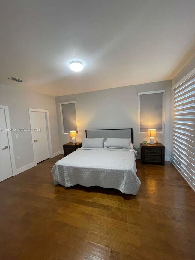 Building Photo - 7240 NW 103rd Path