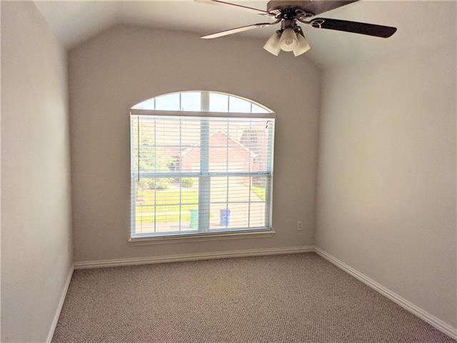 Building Photo - 10321 Cochron Dr