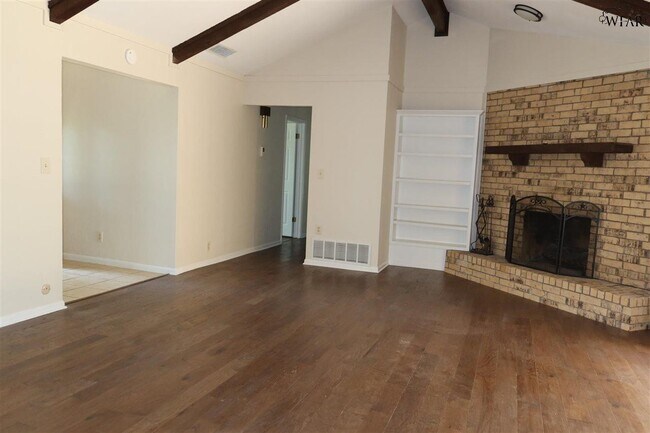 Building Photo - 2415 Bryan Glen St