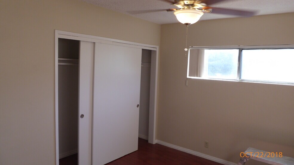 Closet #2 - 1845 S Barrington Ave