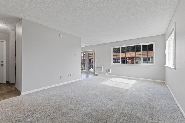 Building Photo - Bardon Apartments