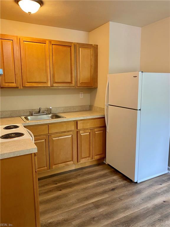 Building Photo - 719 Dudley Ave