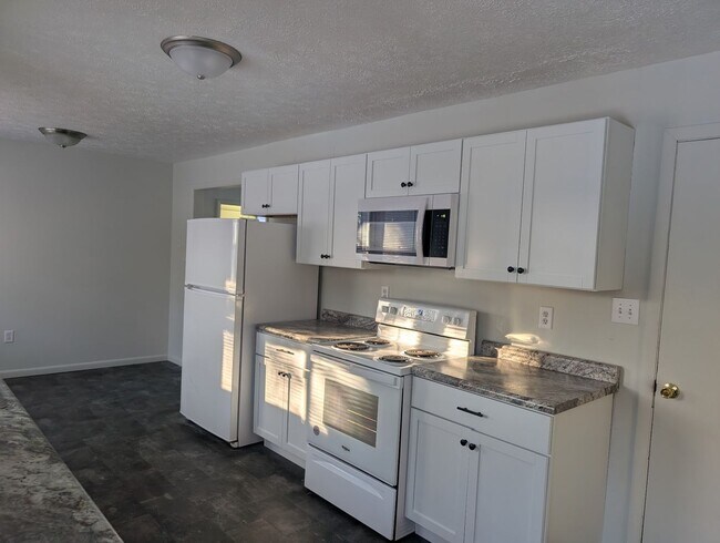 Building Photo - 57-63 John