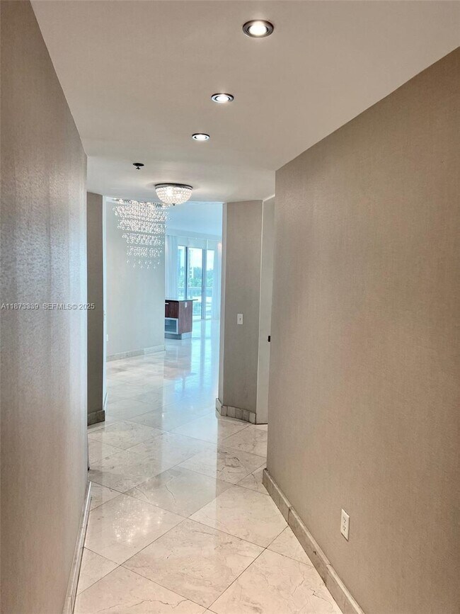 Building Photo - 3131 NE 188th St