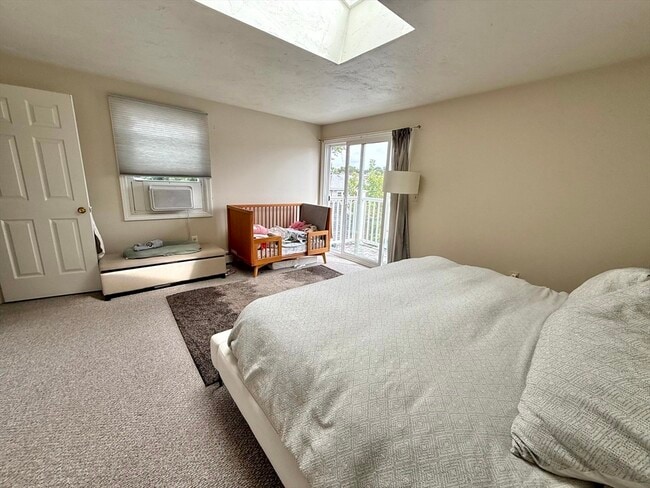 Building Photo - 43 Edenfield Ave