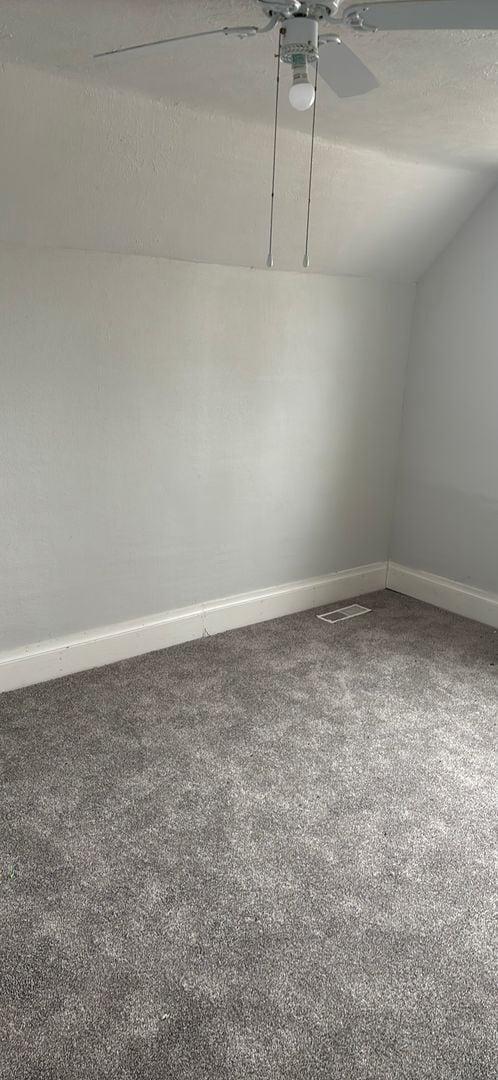 Building Photo - Charming 2 Bedroom 1 Bath Home for Rent/ Rent Reduced